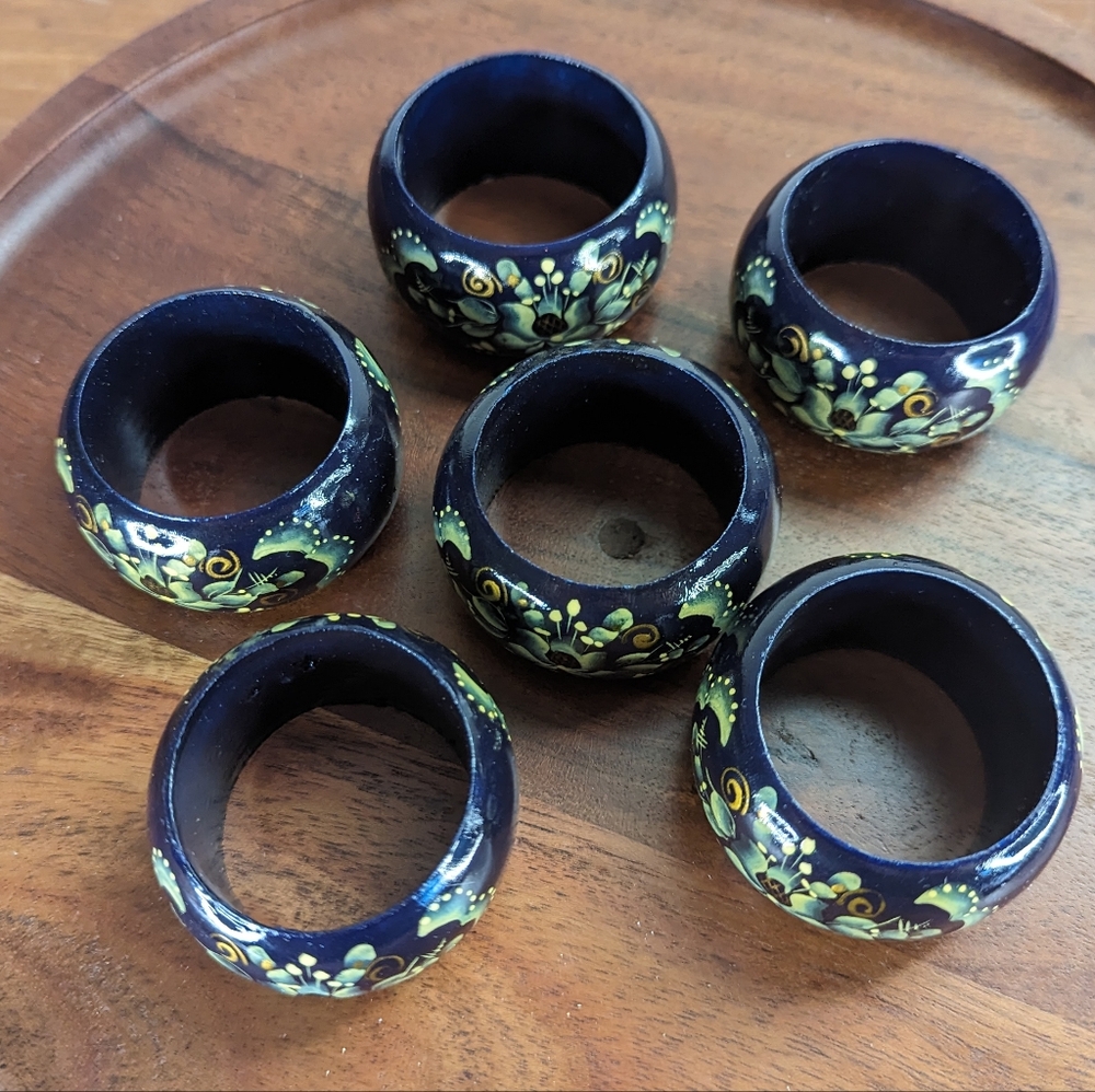 6 Vintage Hand Painted Wooden Napkin Rings Cobalt Blue Cream Lacquer Russian - Picture 5 of 6